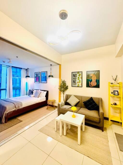 One Uptown Residences Bgc Taguig Eksteriør bilde