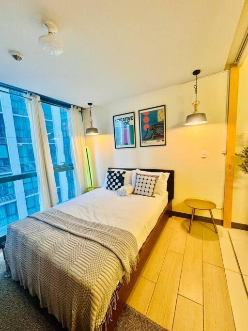 One Uptown Residences Bgc Taguig Eksteriør bilde