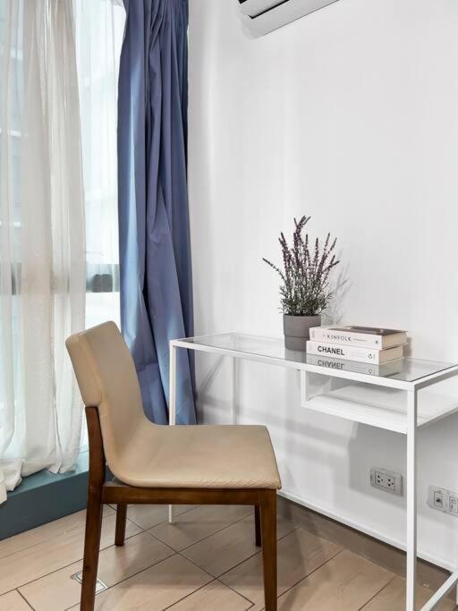 One Uptown Residences Bgc Taguig Eksteriør bilde